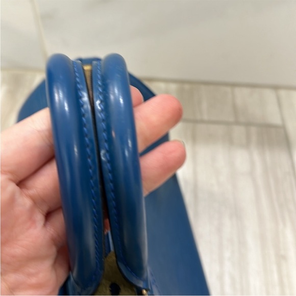 LOUIS VUITTON Epi Blue Speedy 25 - Picture 4 of 6